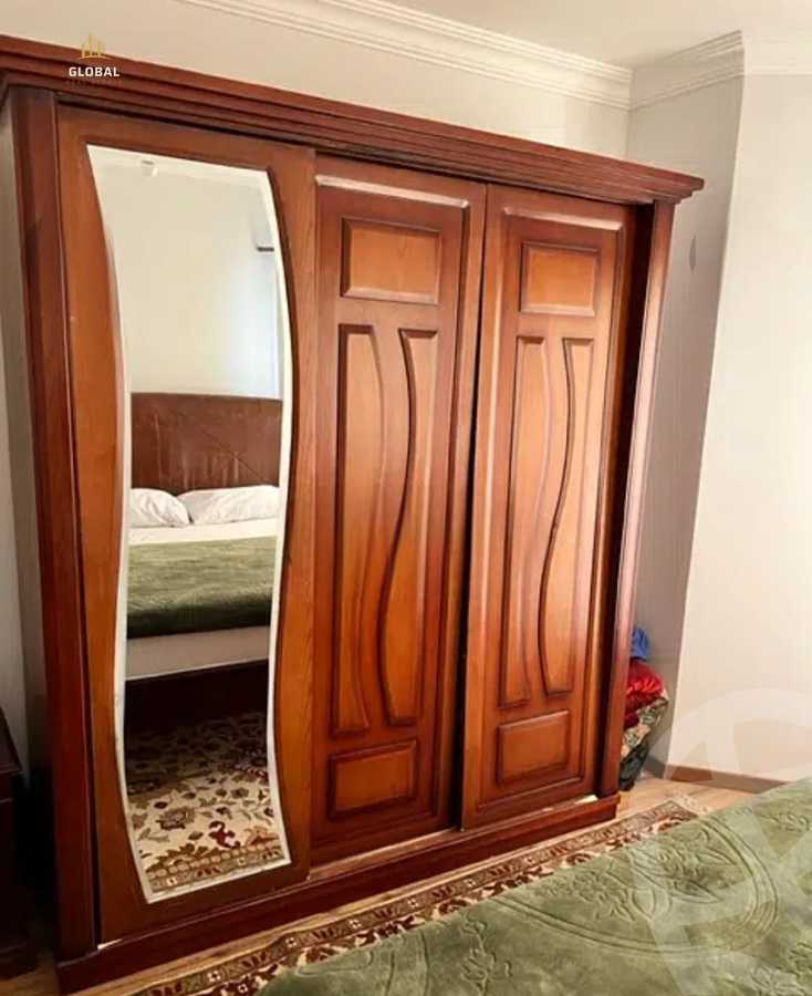 https://aqarmap.com.eg/en/listing/4368135-for-rent-cairo-new-cairo-compounds-mountain-view-hyde-park