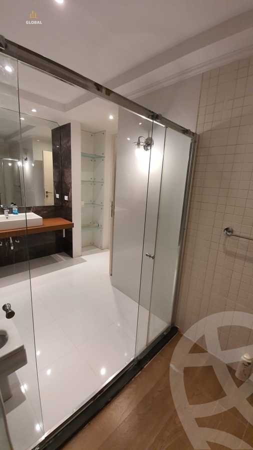 https://aqarmap.com.eg/ar/listing/4368176-for-rent-cairo-new-cairo-compounds-mountain-view-1