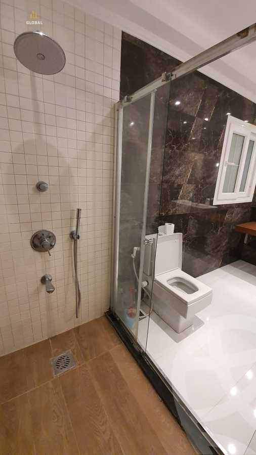 https://aqarmap.com.eg/ar/listing/4368176-for-rent-cairo-new-cairo-compounds-mountain-view-1
