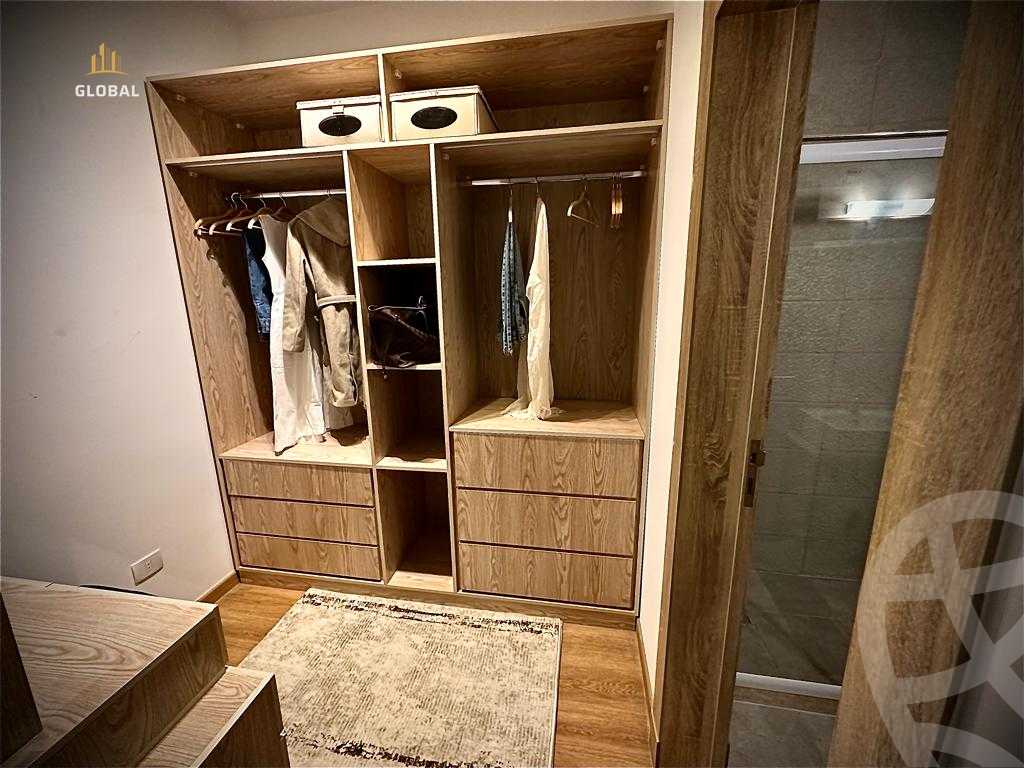 https://aqarmap.com.eg/ar/listing/4376696-for-rent-cairo-new-cairo-compounds-fifth-square