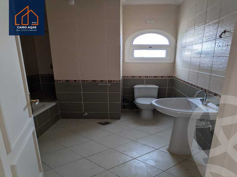 https://aqarmap.com.eg/en/listing/4291093-for-sale-cairo-new-cairo-madinaty-lmntq-lthnyh-fylt