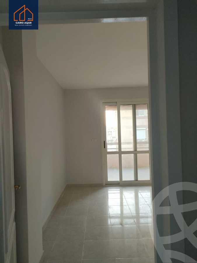 https://aqarmap.com.eg/ar/listing/4308156-for-rent-cairo-new-cairo-lrhb-city-phase-4-mostafa-kamel-st