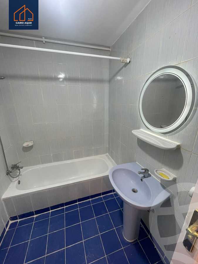 https://aqarmap.com.eg/en/listing/4333903-for-rent-cairo-new-cairo-lrhb-city-phase-2-amr-ibn-el-aas-st