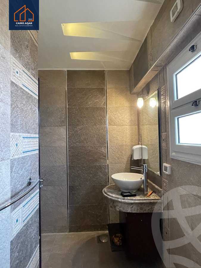 https://aqarmap.com.eg/en/listing/4334689-for-rent-cairo-new-cairo-lrhb-city-phase-8
