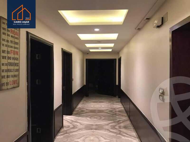 https://aqarmap.com.eg/ar/listing/4567516-for-sale-cairo-new-cairo-lrhb-city-phase-1-ahmed-rami-st