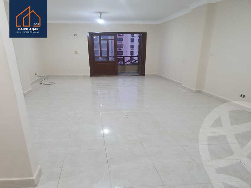 https://aqarmap.com.eg/en/listing/4570344-for-sale-cairo-new-cairo-lrhb-city-phase-5-talaat-mostafa-st