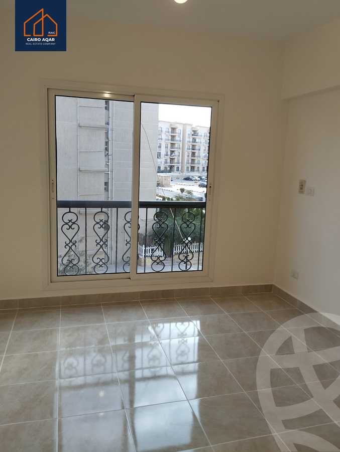 https://aqarmap.com.eg/en/listing/4627227-for-sale-cairo-new-cairo-lrhb-city-phase-7