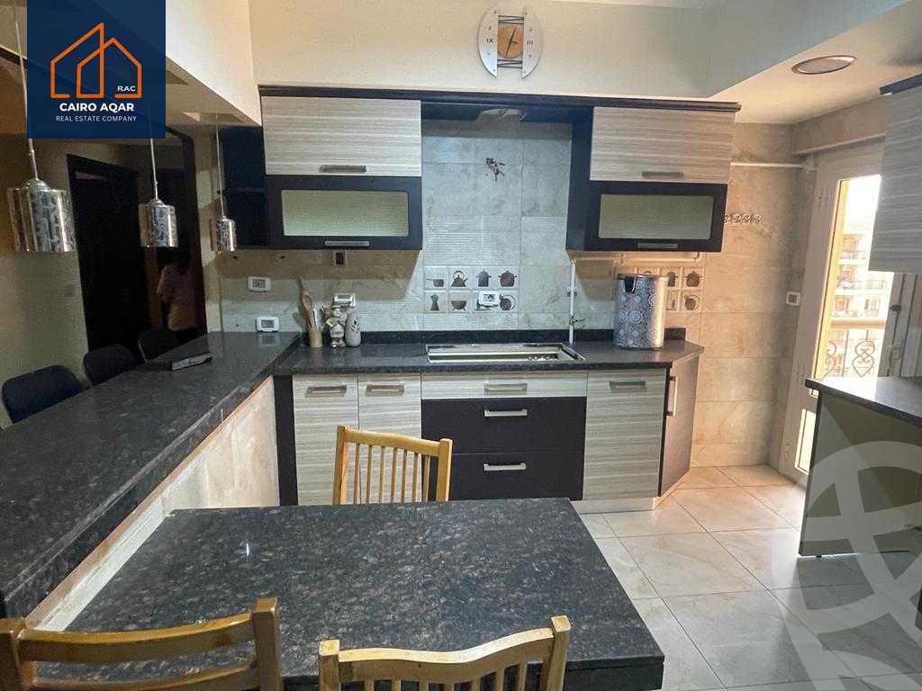 https://aqarmap.com.eg/en/listing/4665533-for-rent-cairo-new-cairo-lrhb-city-phase-7