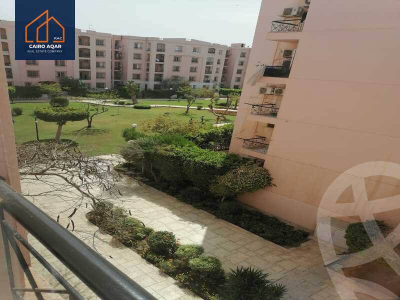 https://aqarmap.com.eg/en/listing/4700699-for-sale-cairo-new-cairo-lrhb-city-phase-1-ahmed-rami-st