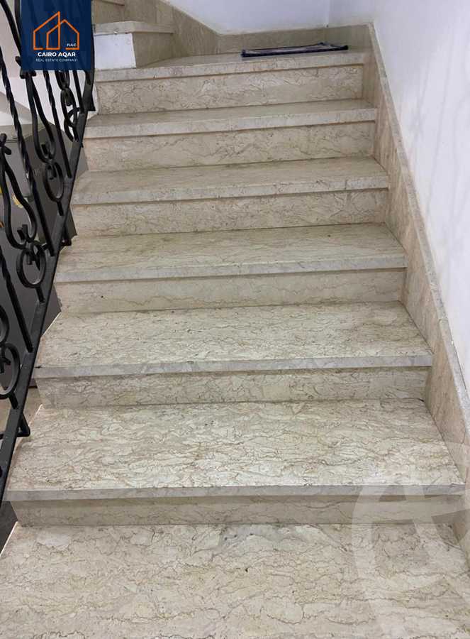 https://aqarmap.com.eg/en/listing/5239640-for-sale-cairo-new-cairo-lrhb-city-phase-5-talaat-mostafa-st