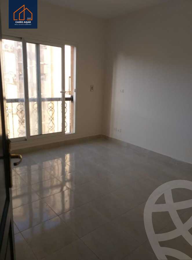 https://aqarmap.com.eg/en/listing/5239877-for-sale-cairo-new-cairo-lrhb-city-phase-5-talaat-mostafa-st