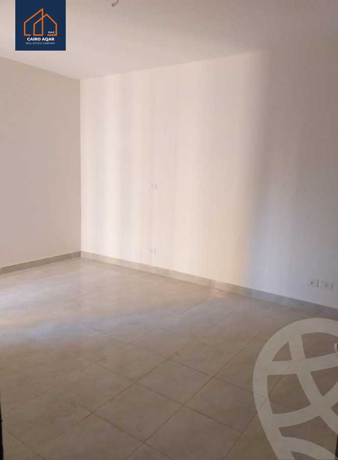 https://aqarmap.com.eg/en/listing/5239877-for-sale-cairo-new-cairo-lrhb-city-phase-5-talaat-mostafa-st