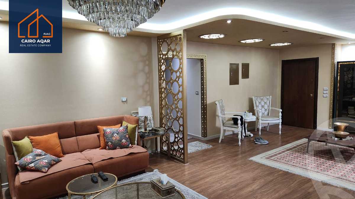 https://aqarmap.com.eg/en/listing/5240490-for-sale-cairo-new-cairo-lrhb-city-phase-4-mohammed-farid-st