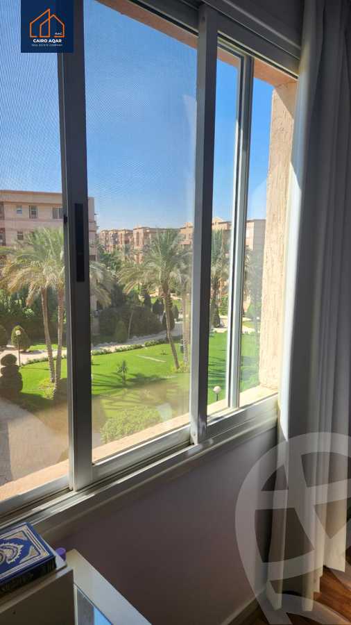 https://aqarmap.com.eg/en/listing/5240490-for-sale-cairo-new-cairo-lrhb-city-phase-4-mohammed-farid-st