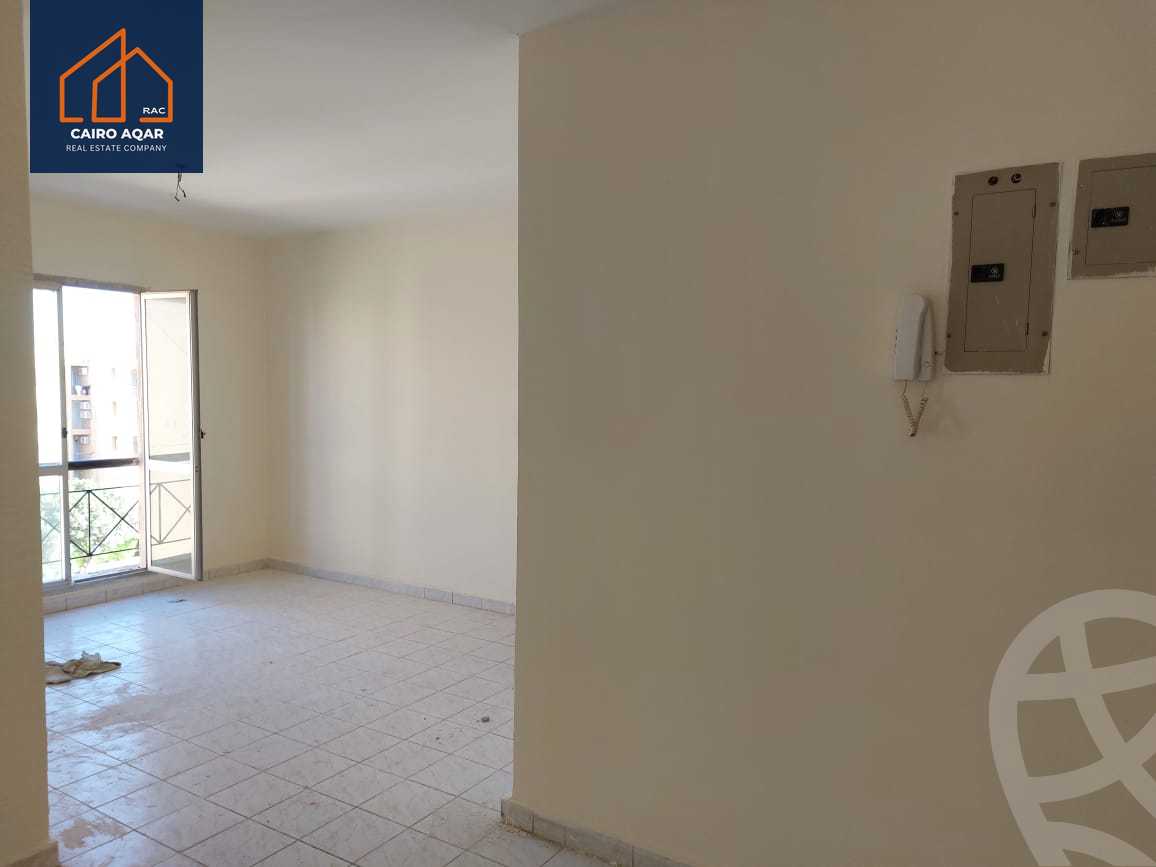 https://aqarmap.com.eg/en/listing/5240629-for-rent-cairo-new-cairo-lrhb-city-phase-1
