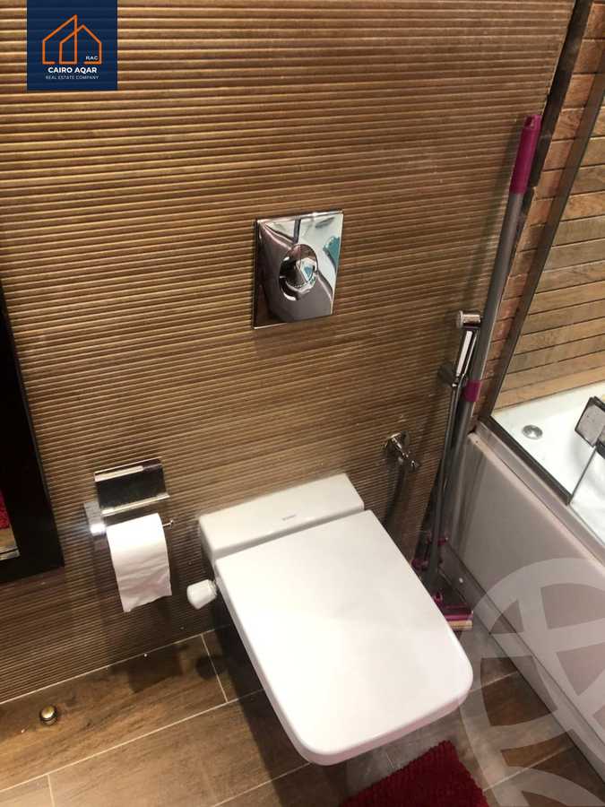 https://aqarmap.com.eg/ar/listing/5240686-for-sale-cairo-new-cairo-lrhb-city-phase-4