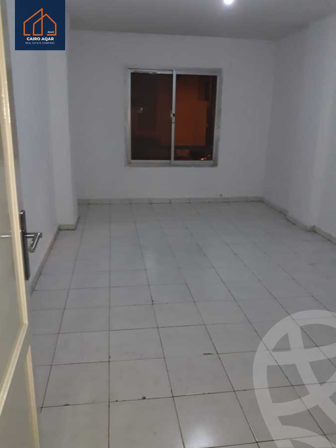 https://aqarmap.com.eg/en/listing/5242798-for-rent-cairo-new-cairo-lrhb-city-phase-5-talaat-mostafa-st