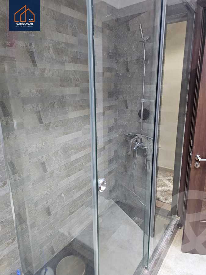 https://aqarmap.com.eg/en/listing/5246972-for-rent-cairo-new-cairo-lrhb-city-phase-5-talaat-mostafa-st