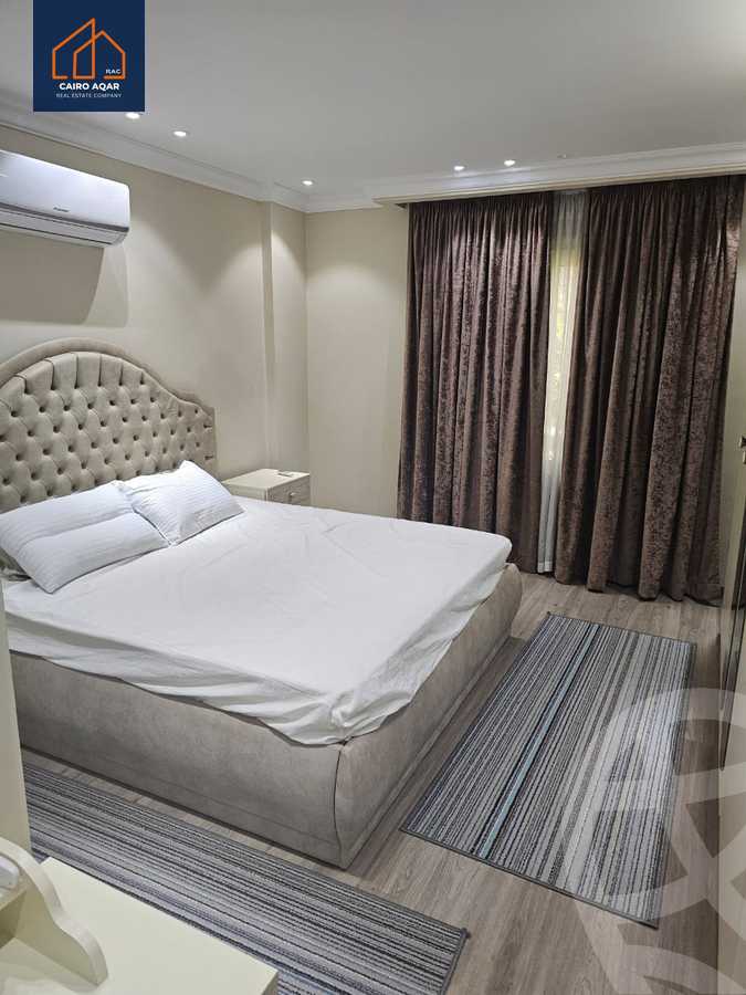https://aqarmap.com.eg/en/listing/5246972-for-rent-cairo-new-cairo-lrhb-city-phase-5-talaat-mostafa-st