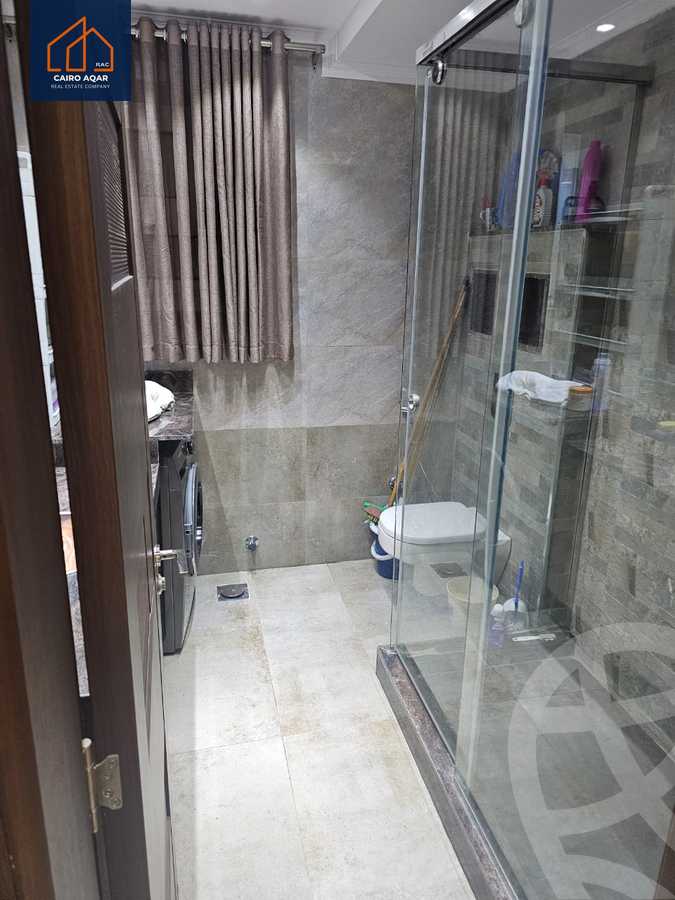 https://aqarmap.com.eg/en/listing/5246972-for-rent-cairo-new-cairo-lrhb-city-phase-5-talaat-mostafa-st