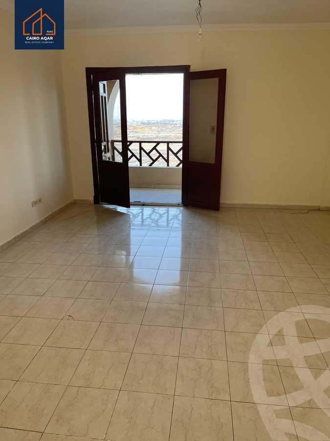 https://aqarmap.com.eg/ar/listing/5252793-for-sale-cairo-new-cairo-lrhb-city-phase-5-talaat-mostafa-st