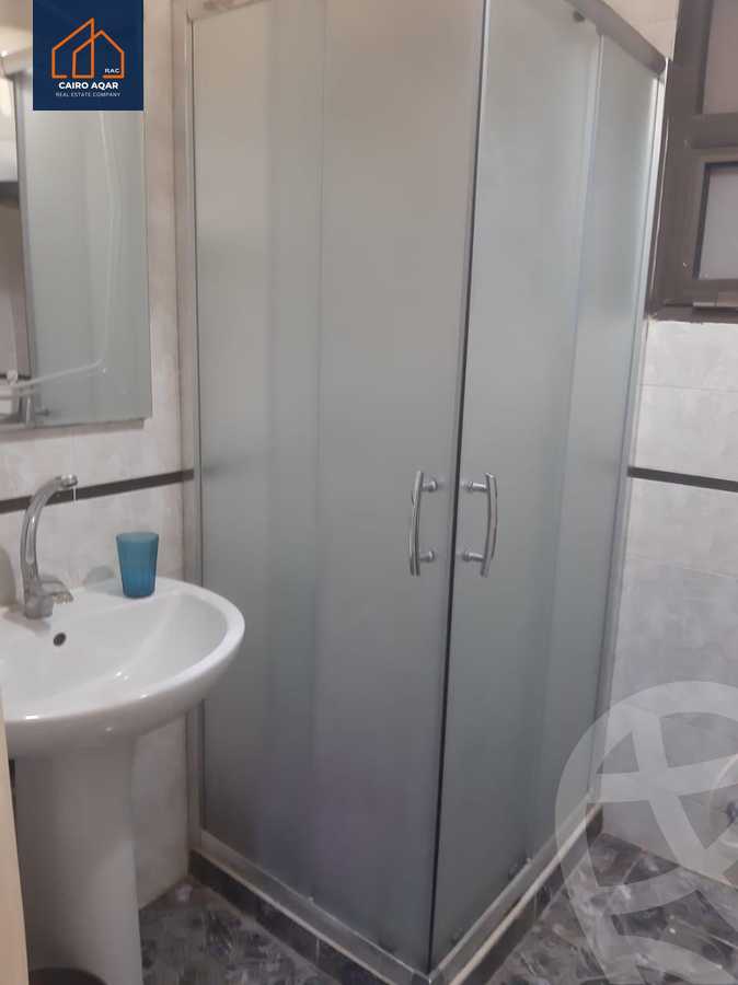 https://aqarmap.com.eg/ar/listing/5253904-for-rent-cairo-new-cairo-lrhb-city-phase-5-talaat-mostafa-st