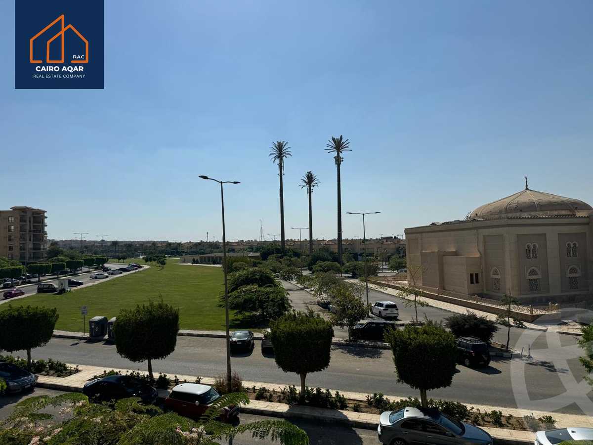 https://aqarmap.com.eg/en/listing/5256814-for-rent-cairo-new-cairo-lrhb-city-phase-8