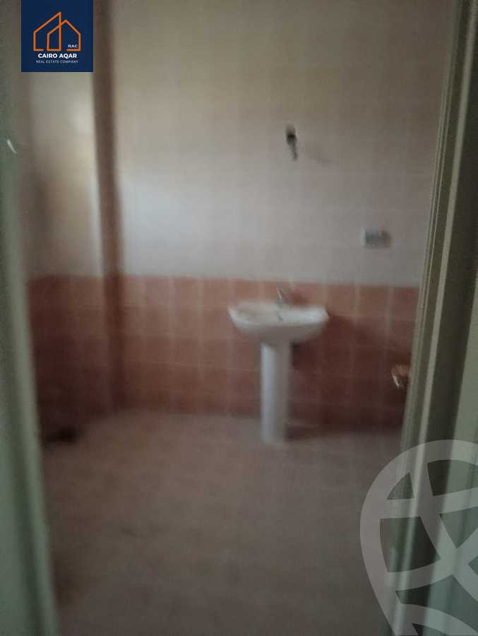 https://aqarmap.com.eg/en/listing/5257308-for-sale-cairo-new-cairo-lrhb-city-mtdd-lrhb-phase-10-farouk-el-baz-st