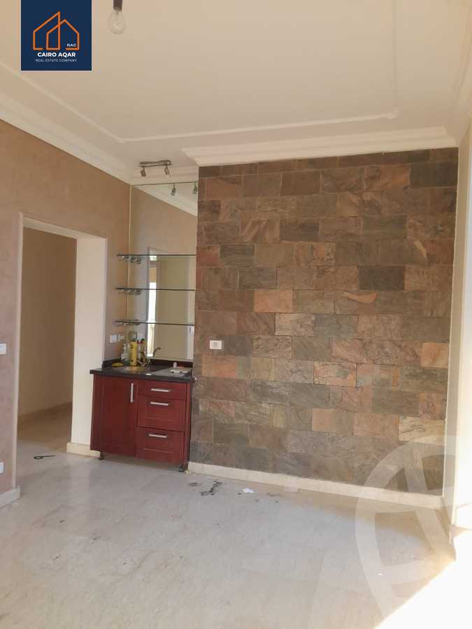 https://aqarmap.com.eg/en/listing/5264291-for-rent-cairo-new-cairo-lrhb-city-phase-6-ibn-sina-st