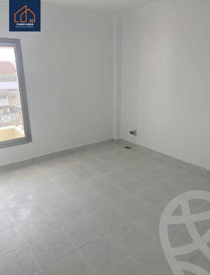https://aqarmap.com.eg/en/listing/5266827-for-sale-cairo-new-cairo-lrhb-city-phase-5-talaat-mostafa-st