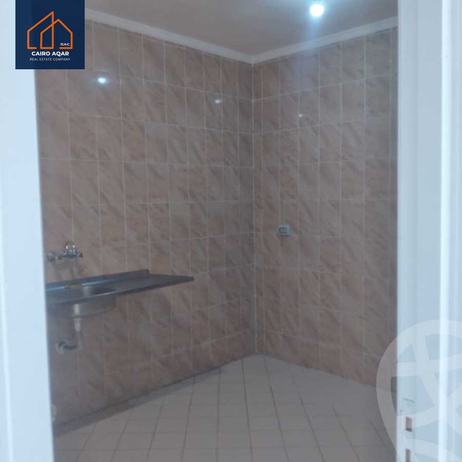 https://aqarmap.com.eg/en/listing/5277692-for-rent-cairo-new-cairo-lrhb-city-phase-8
