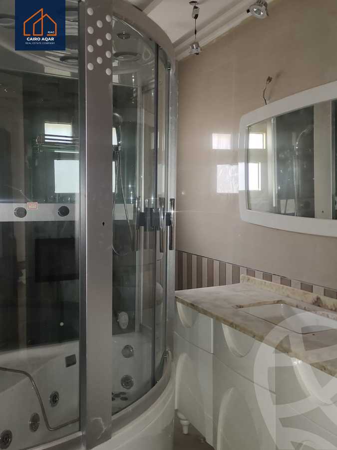 https://aqarmap.com.eg/ar/listing/5280460-for-rent-cairo-new-cairo-lrhb-city-phase-2-moussa-ibn-noseir-st