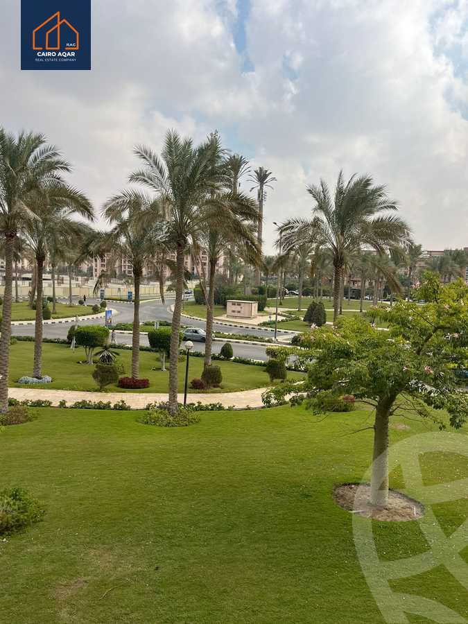 https://aqarmap.com.eg/ar/listing/5282778-for-rent-cairo-new-cairo-lrhb-city-phase-4-mohammed-farid-st