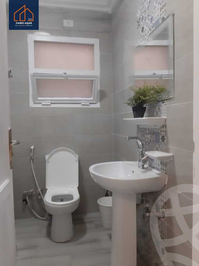 https://aqarmap.com.eg/en/listing/5309836-for-rent-cairo-new-cairo-lrhb-city-phase-5-talaat-mostafa-st