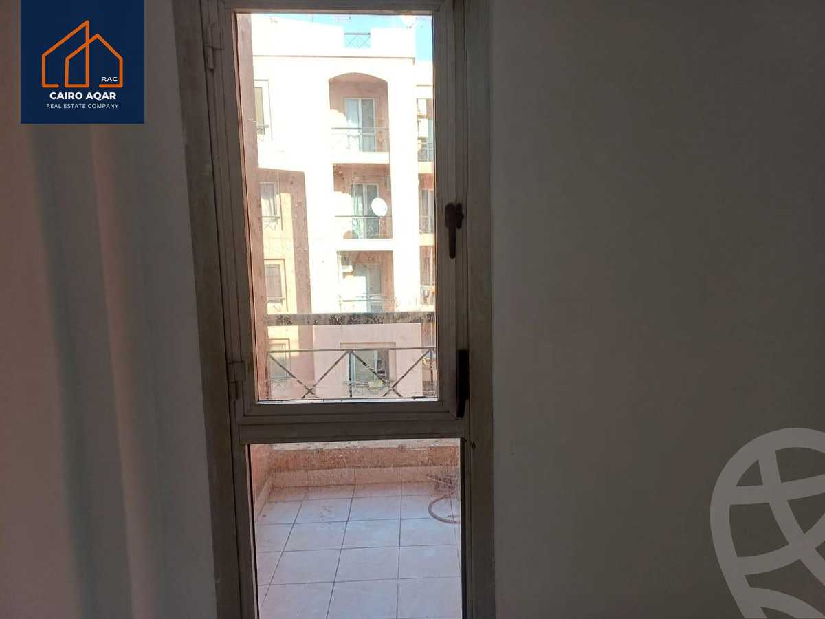 https://aqarmap.com.eg/ar/listing/5310937-for-rent-cairo-new-cairo-lrhb-city-phase-5-talaat-mostafa-st