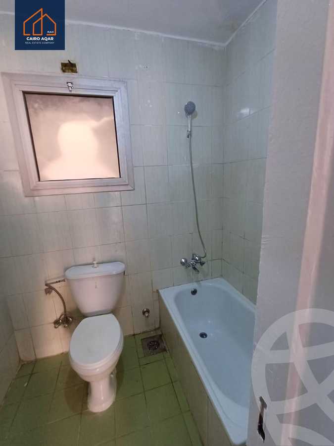 https://aqarmap.com.eg/ar/listing/5310937-for-rent-cairo-new-cairo-lrhb-city-phase-5-talaat-mostafa-st