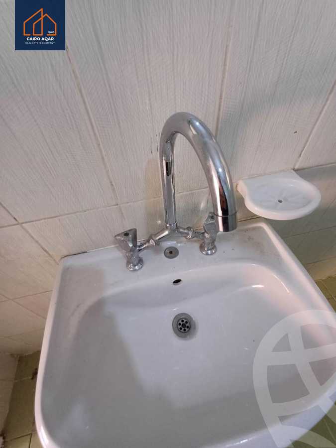 https://aqarmap.com.eg/ar/listing/5310937-for-rent-cairo-new-cairo-lrhb-city-phase-5-talaat-mostafa-st