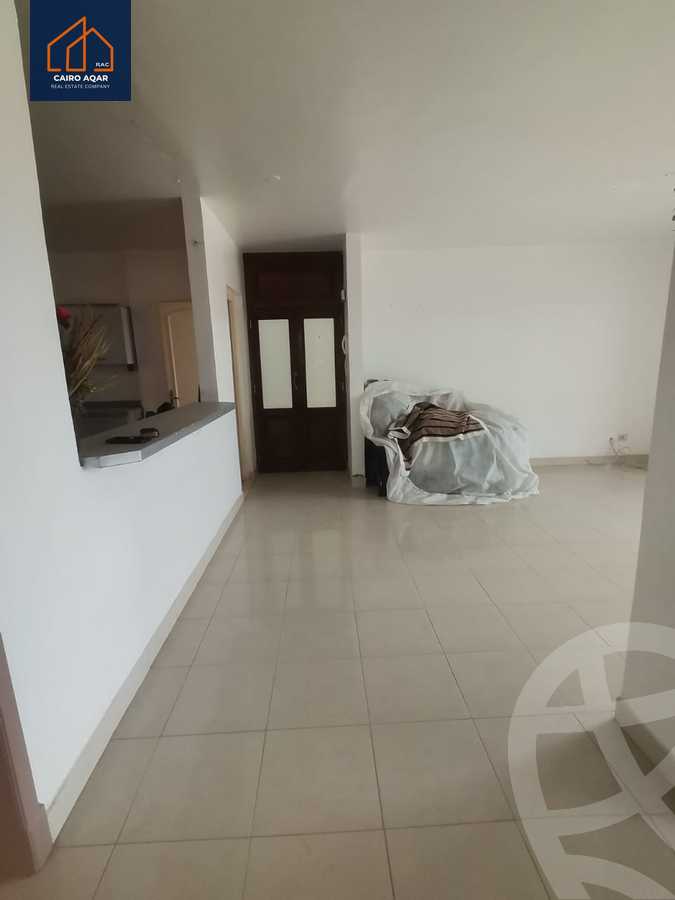 https://aqarmap.com.eg/en/listing/5314507-for-sale-cairo-new-cairo-lrhb-city-phase-4-mohammed-farid-st