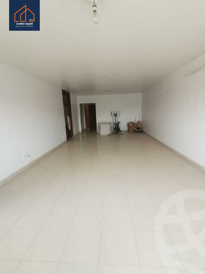 https://aqarmap.com.eg/en/listing/5314507-for-sale-cairo-new-cairo-lrhb-city-phase-4-mohammed-farid-st