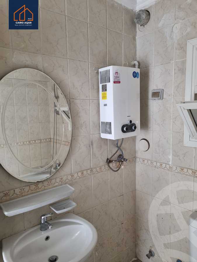 https://aqarmap.com.eg/en/listing/5315488-for-rent-cairo-new-cairo-lrhb-city-phase-8