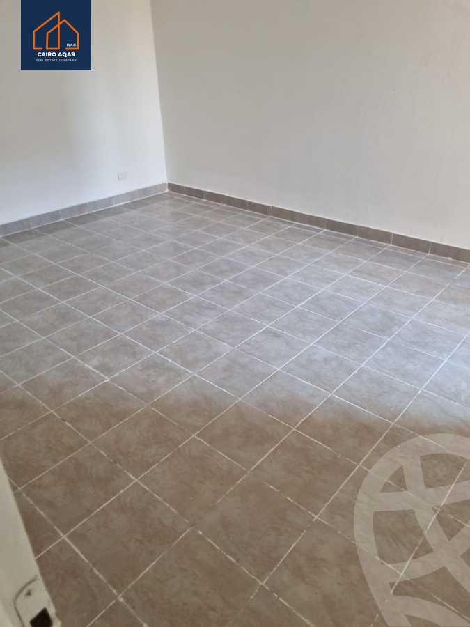 https://aqarmap.com.eg/en/listing/5315732-for-rent-cairo-new-cairo-lrhb-city-phase-5-talaat-mostafa-st