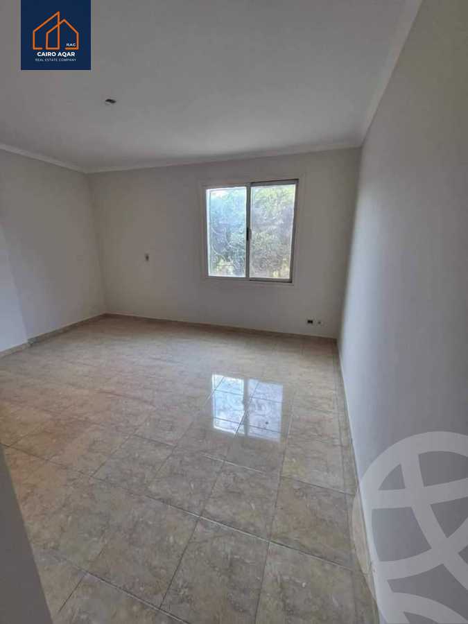 https://aqarmap.com.eg/ar/listing/5315743-for-rent-cairo-new-cairo-lrhb-city-phase-5-talaat-mostafa-st