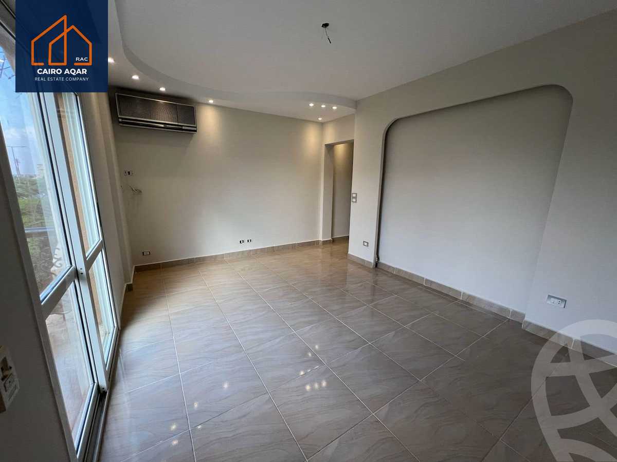 https://aqarmap.com.eg/en/listing/5315760-for-rent-cairo-new-cairo-lrhb-city-phase-5-talaat-mostafa-st
