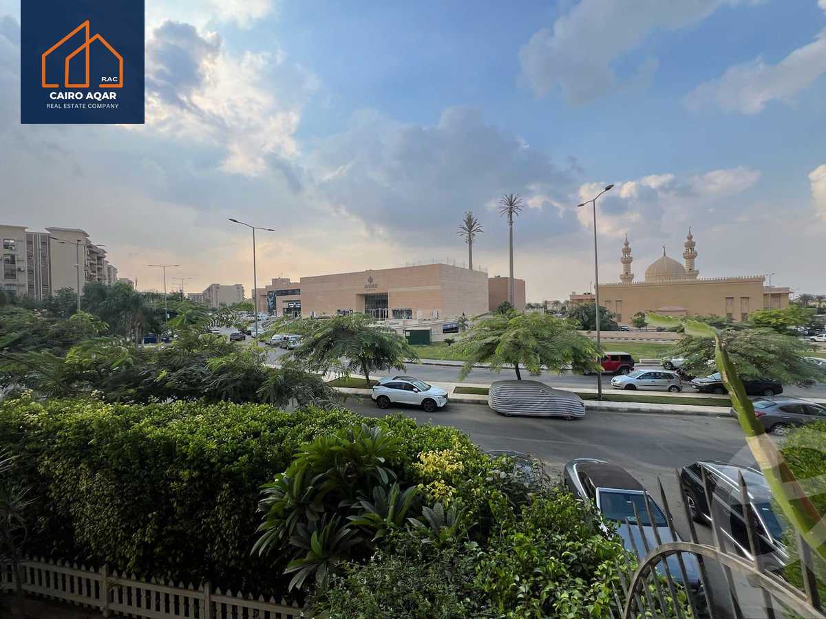 https://aqarmap.com.eg/en/listing/5315760-for-rent-cairo-new-cairo-lrhb-city-phase-5-talaat-mostafa-st