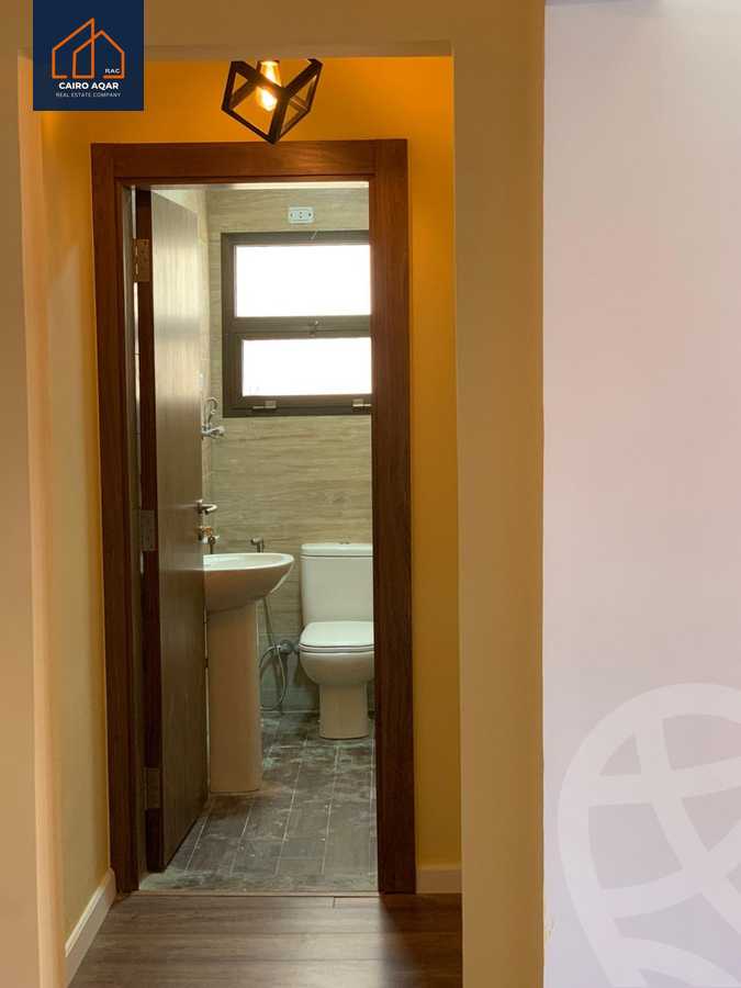https://aqarmap.com.eg/en/listing/5328452-for-rent-cairo-new-cairo-lrhb-city-phase-5-talaat-mostafa-st