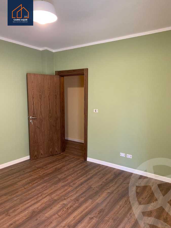 https://aqarmap.com.eg/en/listing/5328452-for-rent-cairo-new-cairo-lrhb-city-phase-5-talaat-mostafa-st