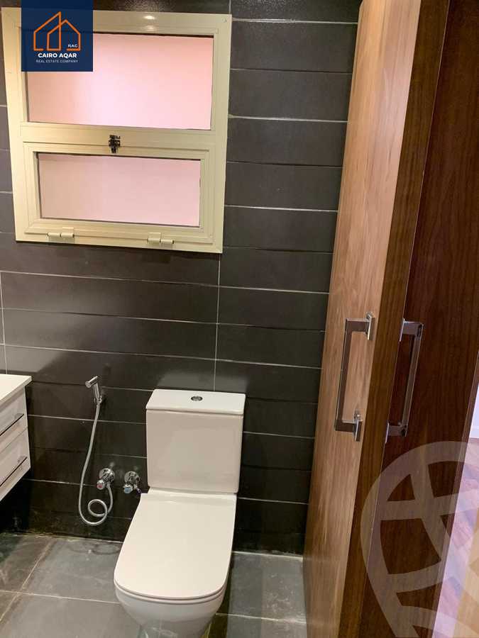 https://aqarmap.com.eg/en/listing/5337668-for-rent-cairo-new-cairo-lrhb-city-phase-5-talaat-mostafa-st