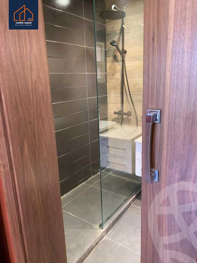 https://aqarmap.com.eg/en/listing/5337668-for-rent-cairo-new-cairo-lrhb-city-phase-5-talaat-mostafa-st