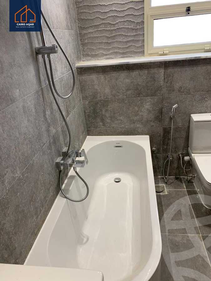 https://aqarmap.com.eg/en/listing/5337668-for-rent-cairo-new-cairo-lrhb-city-phase-5-talaat-mostafa-st