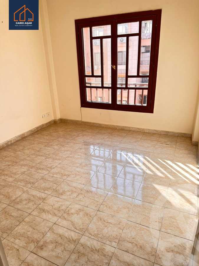 https://aqarmap.com.eg/en/listing/5357420-for-rent-cairo-new-cairo-lrhb-city-phase-5-talaat-mostafa-st